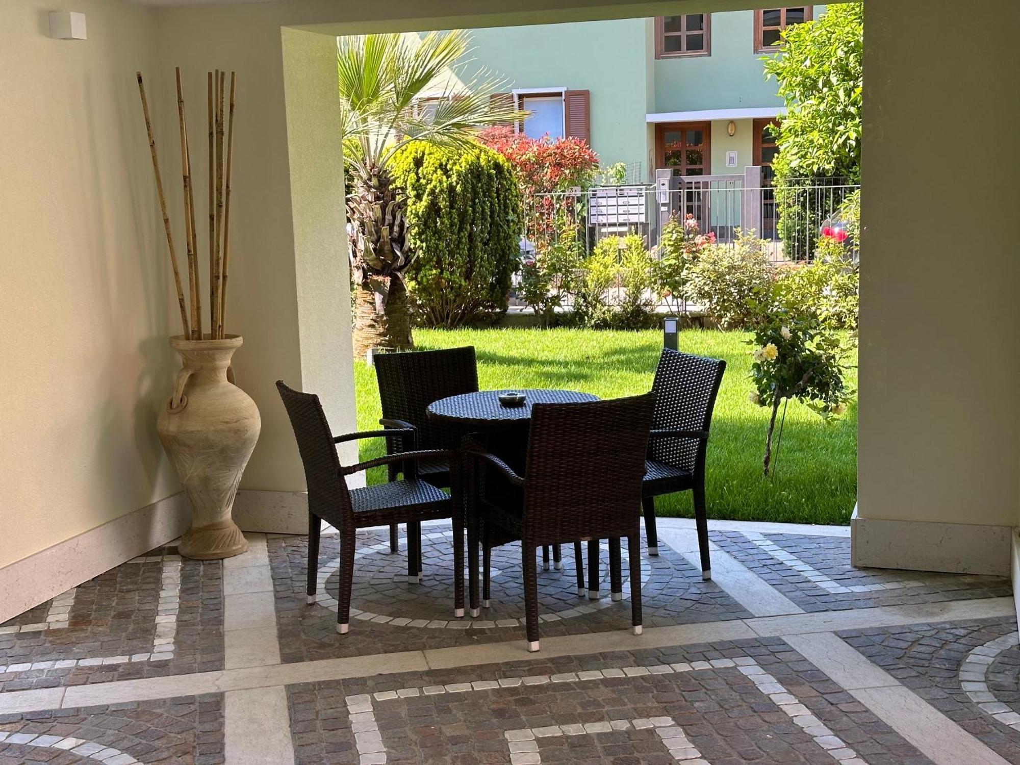 Residence Villa Dalila - Appartamento Dalila Рива-дель-Гарда Экстерьер фото